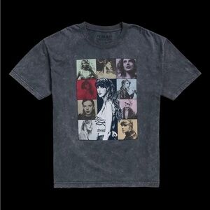 NWOT Taylor Swift Official Merch International Tee Youth Medium
